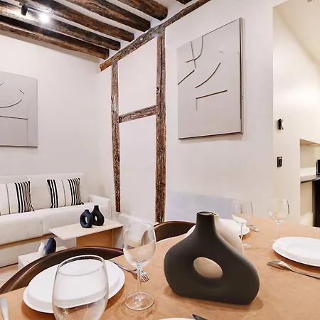 Les Halles - Grands Boulevards Cozy 1br - 4p Apartamento